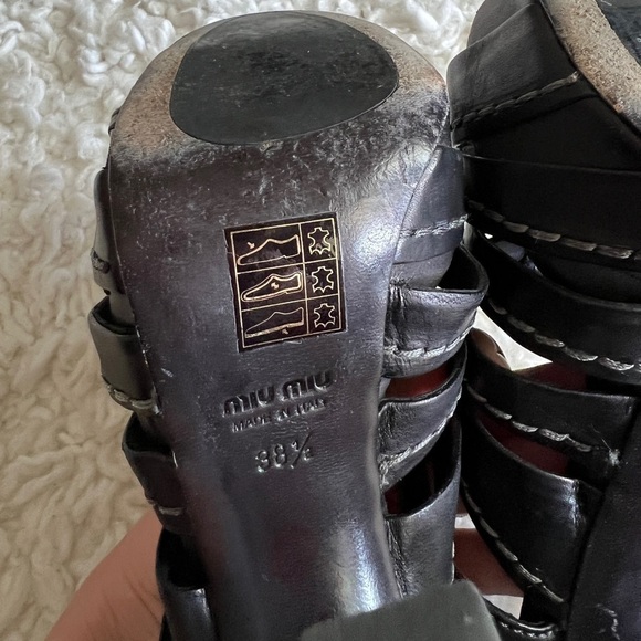 Miu Miu Black Leather Tonal Stitch Sandals 38.5 - Picture 6 of 8